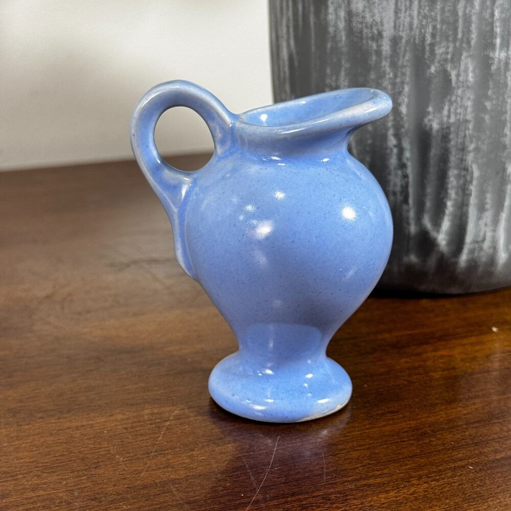 Vintage USA Pottery Mini Creamer Salesman Sample Blue Pitcher Vase 2.5"